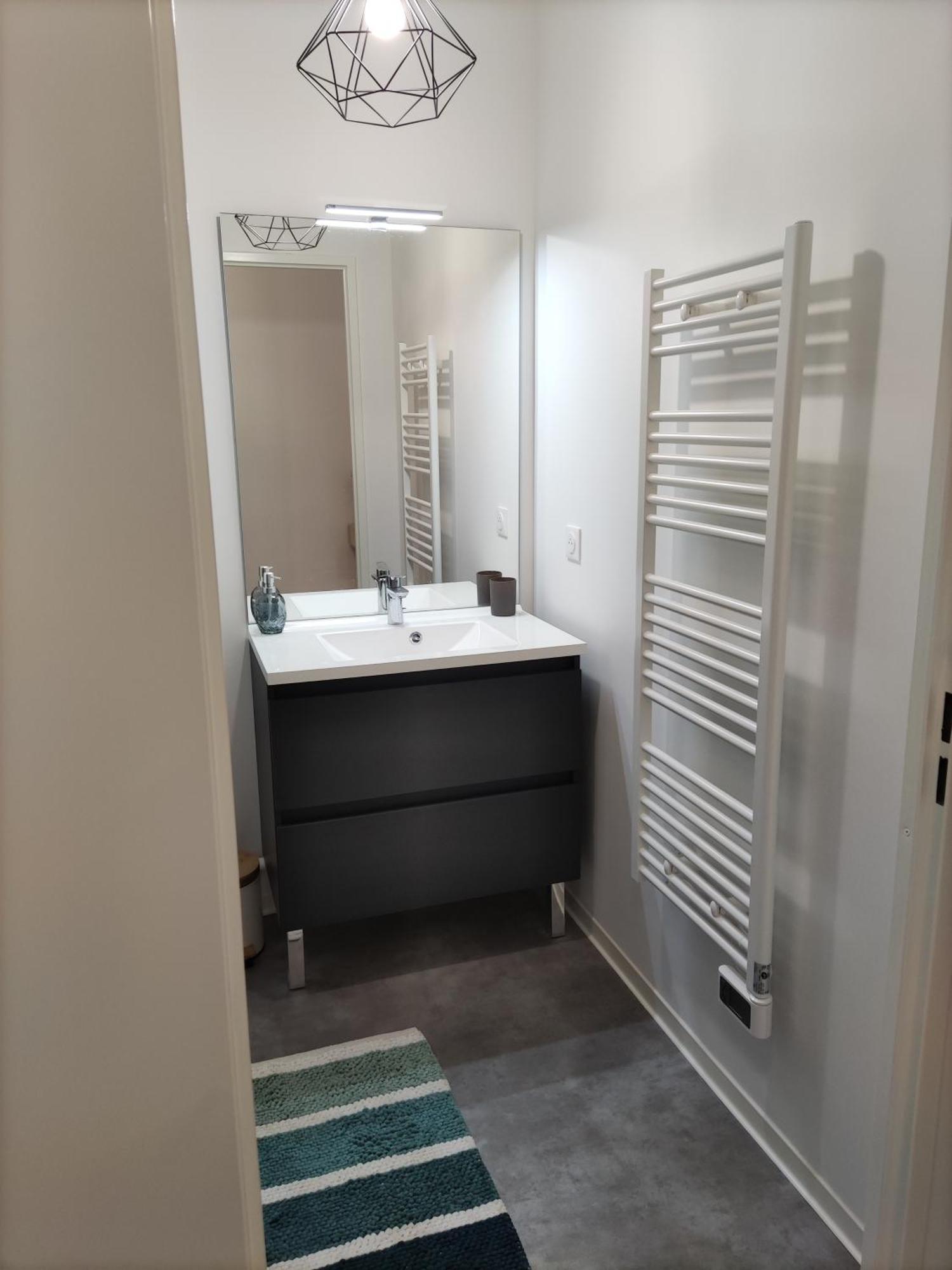 La Nouvelle Vague Apartment Карканс Екстериор снимка
