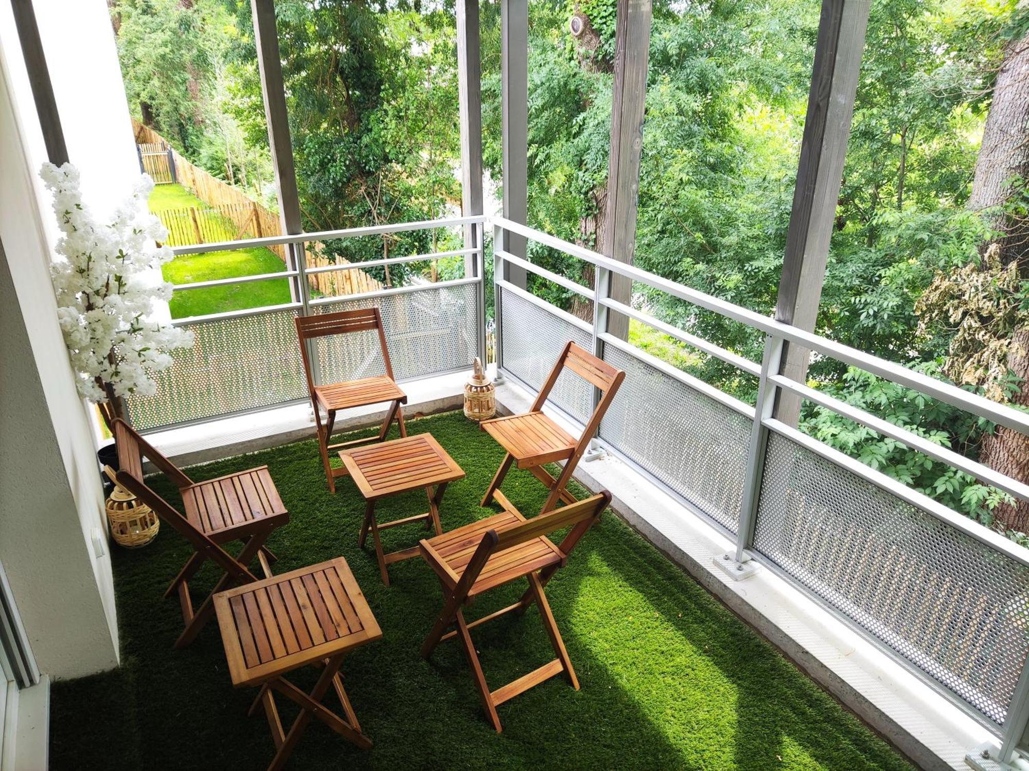 La Nouvelle Vague Apartment Карканс Екстериор снимка